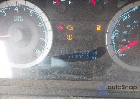 2010 Ford Escape Xlt from USA, damaged, VIN 1FMCU0D75AKB09855